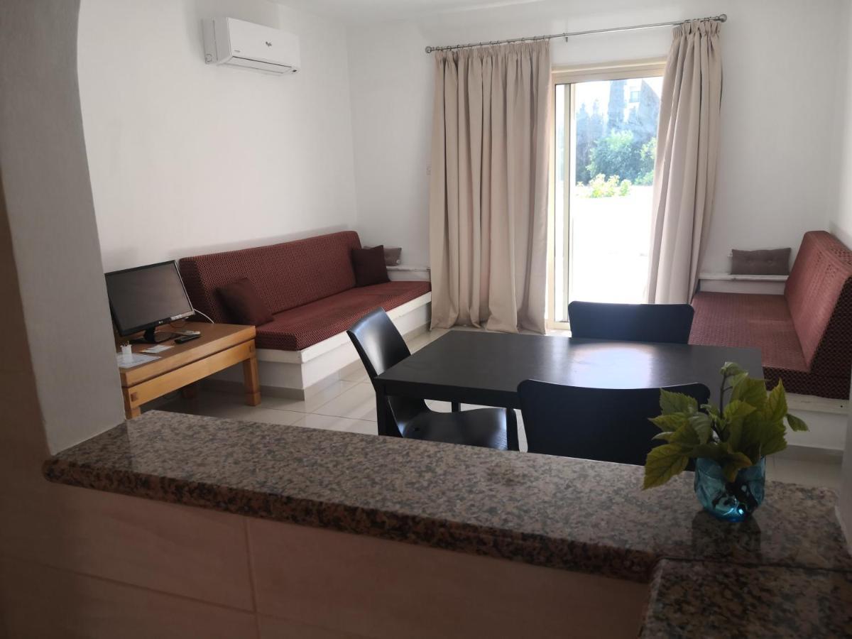 Seashell Apartments Pafos Zewnętrze zdjęcie