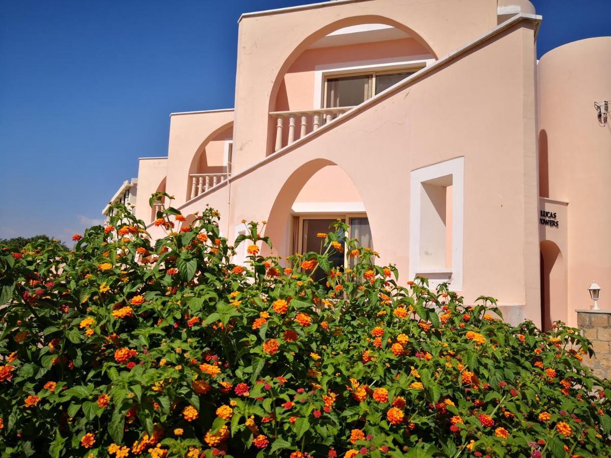 Seashell Apartments Pafos Zewnętrze zdjęcie